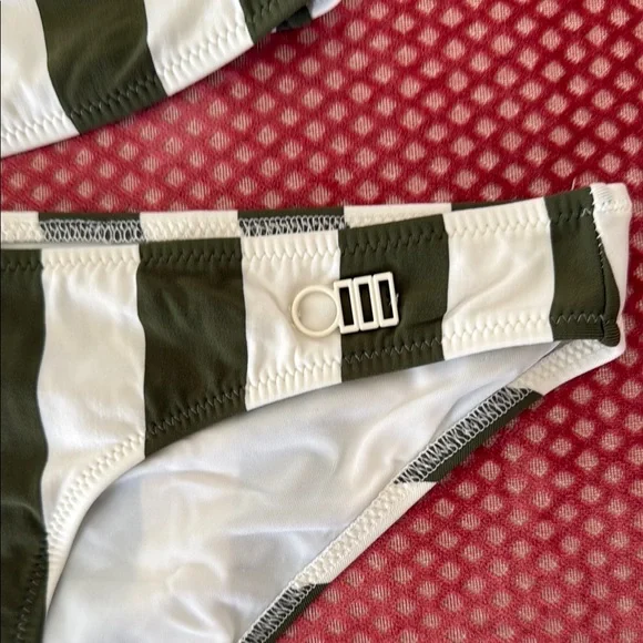 Solid & Striped green and white bikini set M - Picture 3 of 5